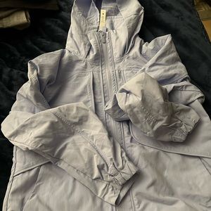 EUC lululemon Always Effortless Jacket. Size 4. Lavender blue